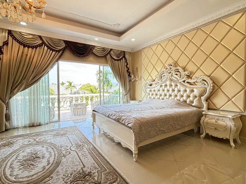 3 bed Pool Villa Huay Yai Pattaya at Baan Dusit Garden at Pattaya, Chonburi has the following facilities: Security and Car park.