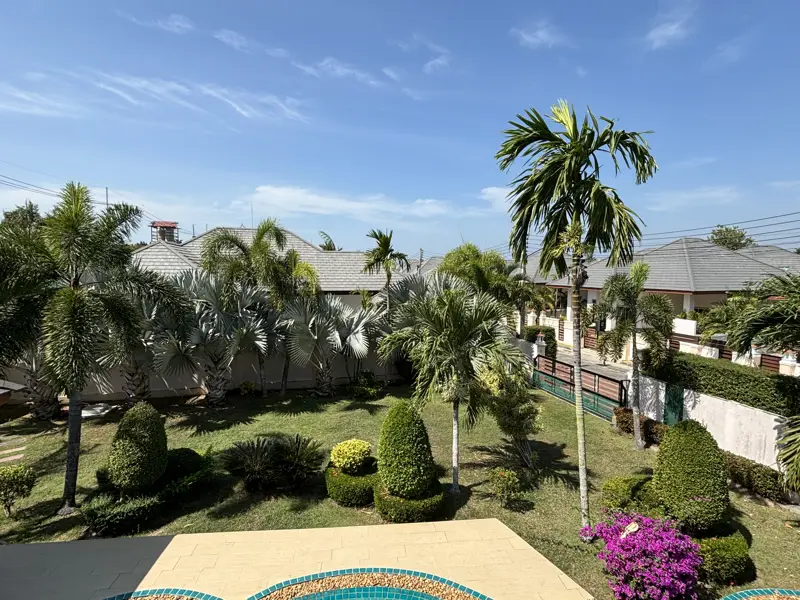 3 bed Pool Villa Huay Yai Pattaya at Baan Dusit Garden at Pattaya, Chonburi has the following facilities: Security and Car park.