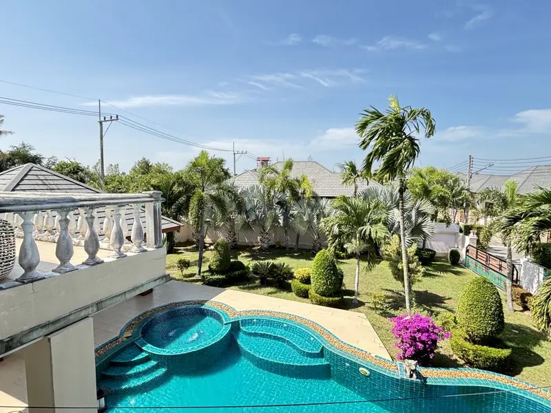 3 bed Pool Villa Huay Yai Pattaya at Baan Dusit Garden at Pattaya, Chonburi has the following facilities: Security and Car park.