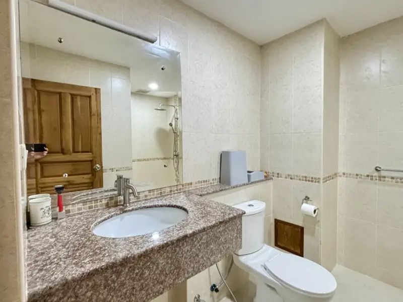 condo for sale at Leela Paradise Residence at has the following facilities: Swimming pool and Security.