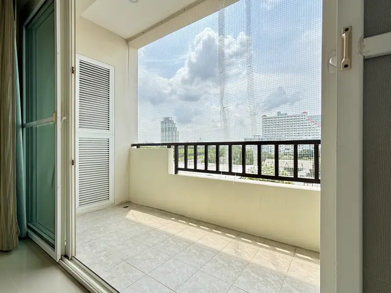 condo for sale at Leela Paradise Residence at has the following facilities: Swimming pool and Security.