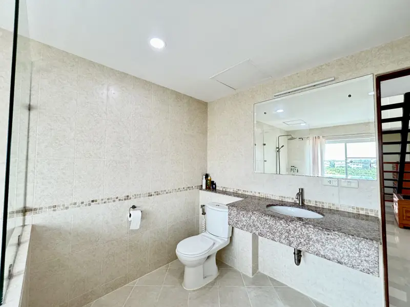 condo for sale at Leela Paradise Residence at has the following facilities: Swimming pool and Security.