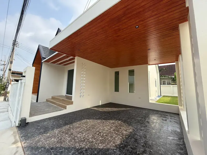 3 bedroomed house new build Prime Location to Pattaya in Peaceful Neighborhood of North Pattaya
