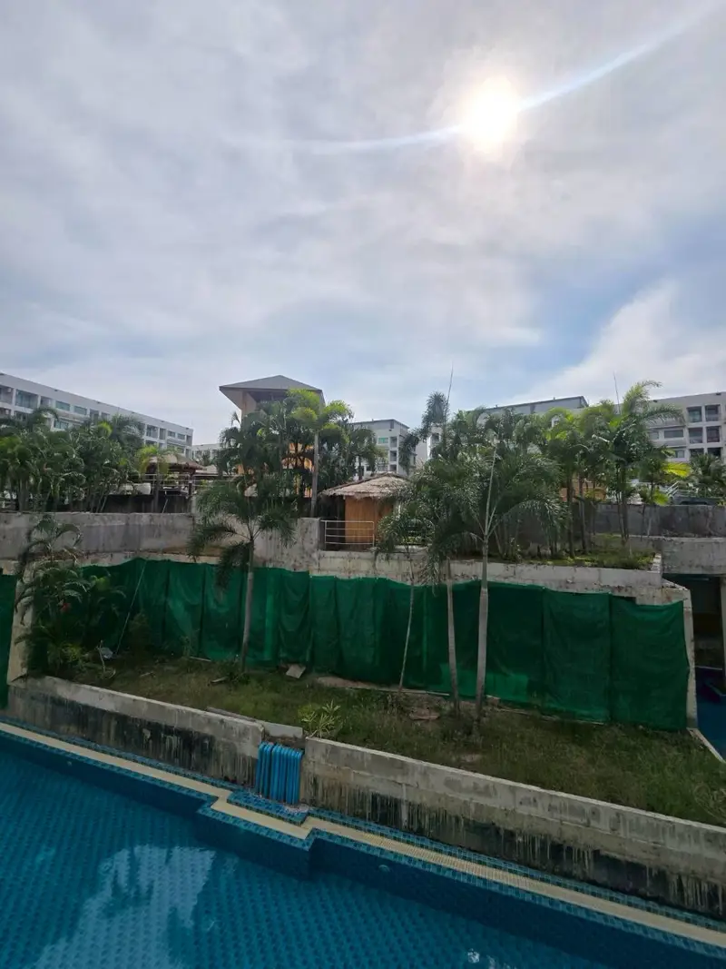 1-bedroom, 1-bathroom condo  Building for sale in  Laguna Beach Maldives Jomtien