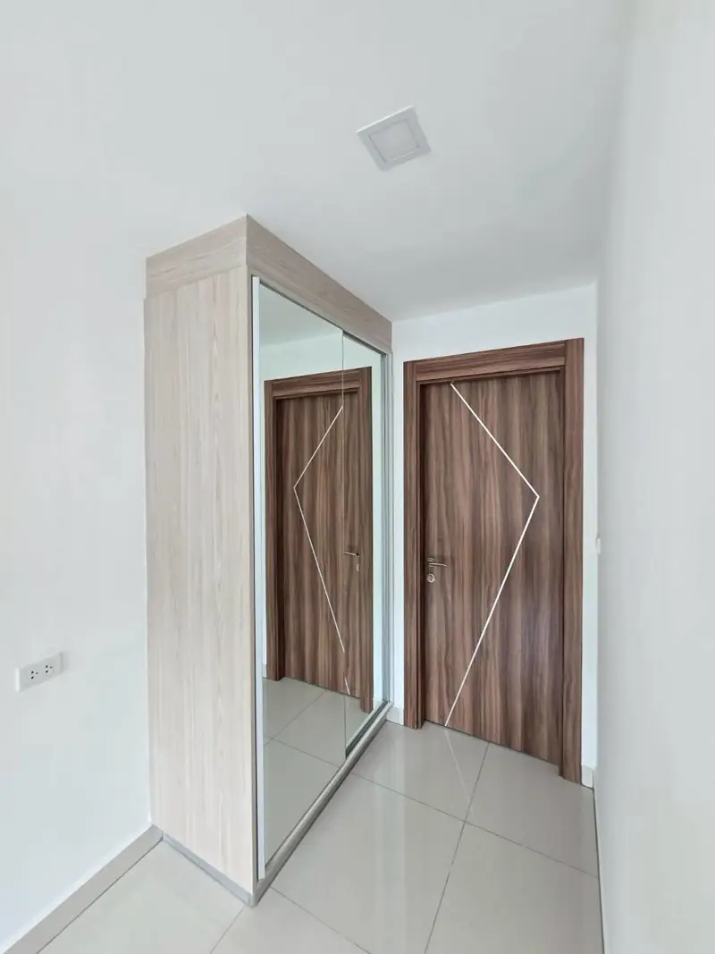 1-bedroom, 1-bathroom condo  Building for sale in  Laguna Beach Maldives Jomtien