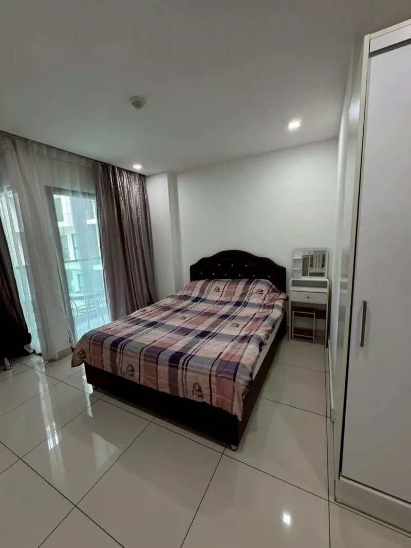 Siam Oriental pet friendly condo near Big Buddha Temple, South Pattaya Beach, Pratumnak Hill Viewpoint, Pattaya Walking Street, Jomtien Beach, and Dongtan Beach.