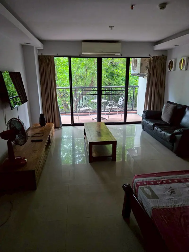 Nova Mirage Wongamat for sale a low-rise condominium in the heart of Pattaya, with a variety of room types ranging from studio to 1 bedroom units