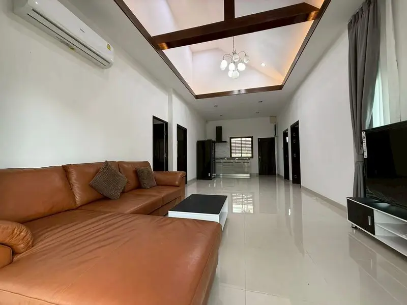  Baan Dusit Pattaya View (Project 4) 3 Bedroom for sale in Prime Location  2.5 km from clean beaches, 15 min to Pattaya City! Close to top attractions: and Water Parks