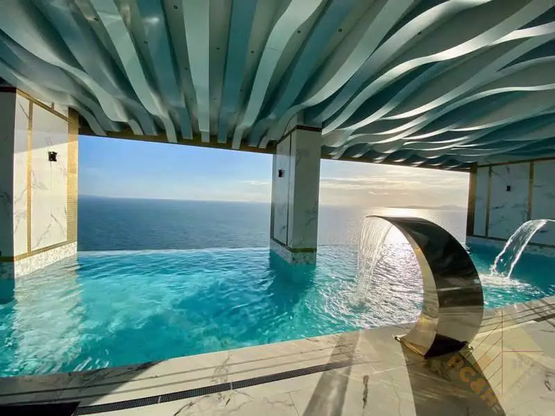 1 bed condo Copacabana Jomtien at Bang Lamung, Pattaya has the following facilities: Swimming pool, Gym, Internet, Security, Car park, Garden, Sauna, Children's area and Elevator.