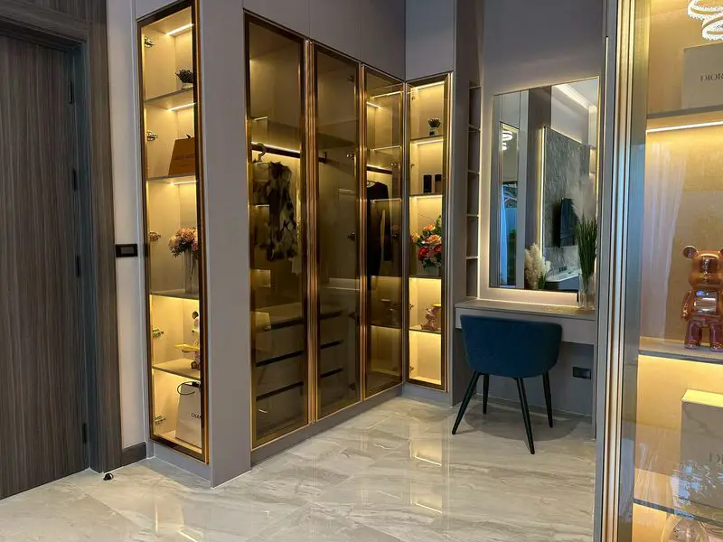 Luxury Private Villa for sale at Pattaya ( Mabprachan)  Total usable area: 312 Sq.m.  3 Bedrooms 4 Bathrooms