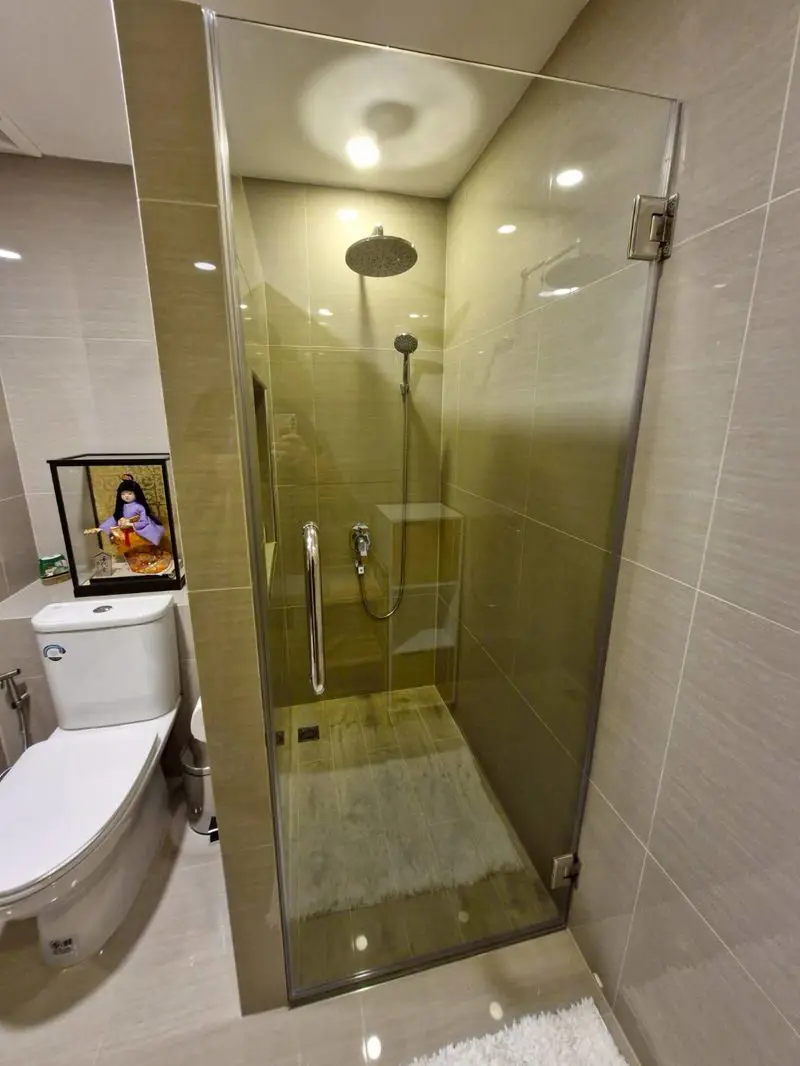 Metro-Jomtien Condotel:  1 bedroom condo located in a prime location next to the Jomtien Beach South for sale