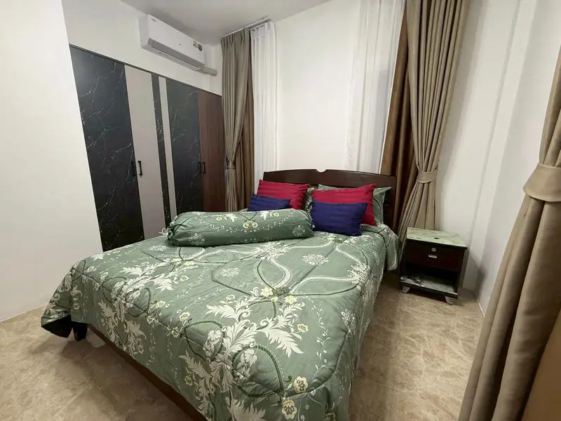 Baan Dusit House an exceptional villa project located in  Pattaya, Chonburi. With its salubrious design and well-maintained gardens