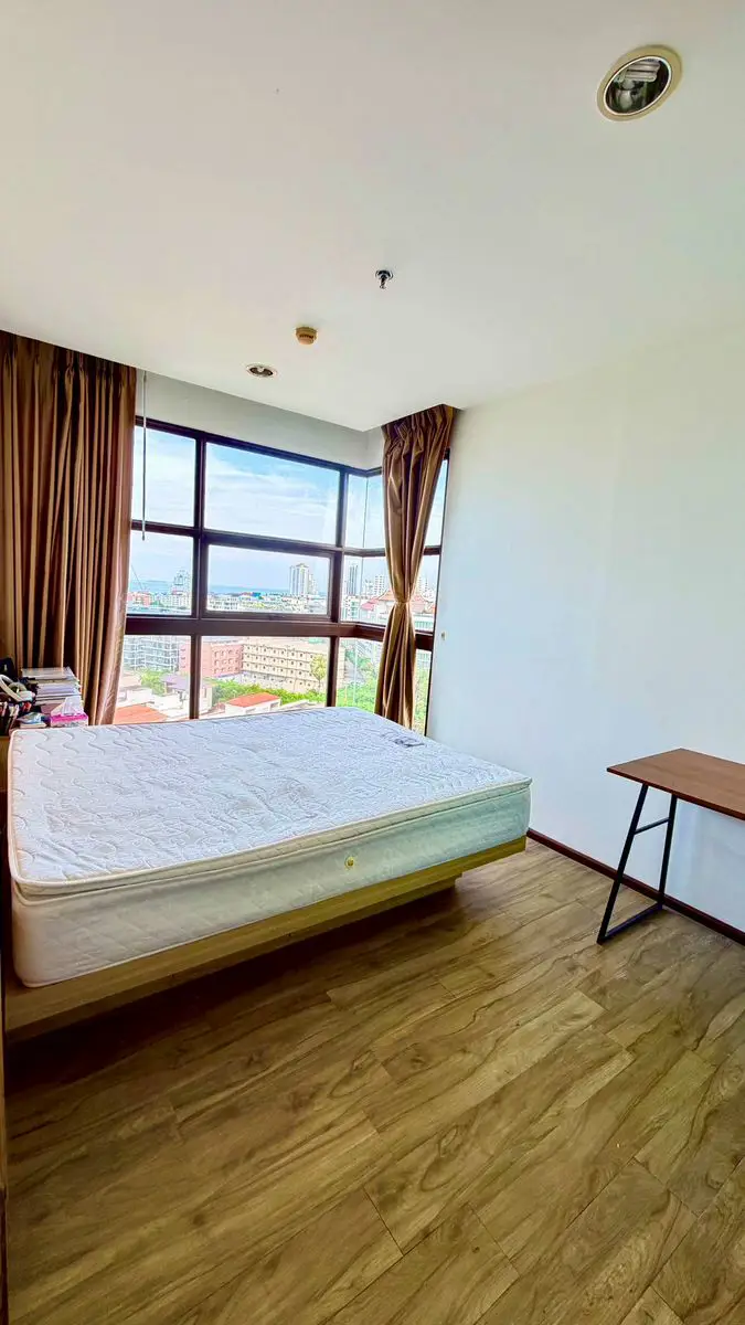 Treetops Pattaya Condo for sale  Sky Garden Rooftop Infinity Pool Rooftop Shallow Pool Fully Equipped Sky Gym Outdoor BBQ Area Sundecks and Shaded Areas Landscaped Tropical Gardens 24 Hour Security