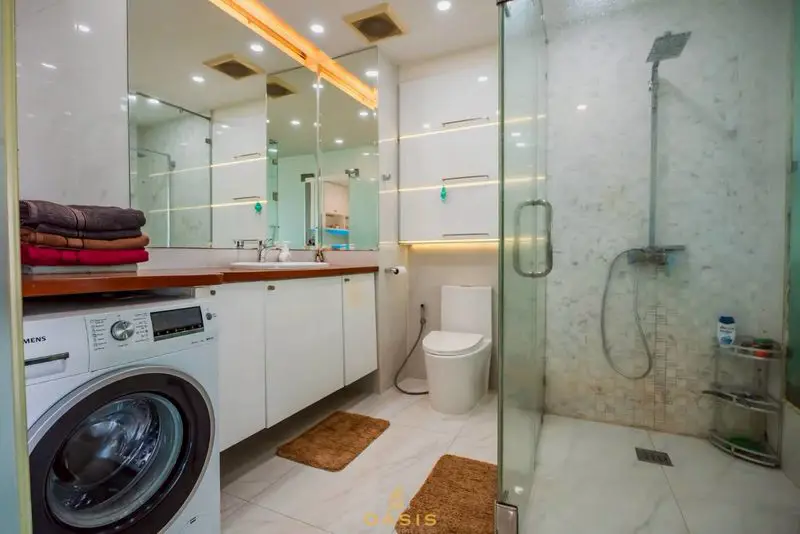 Sea view condo in Jomtien for sale  modern equipped apartment is located at View Talay 5c