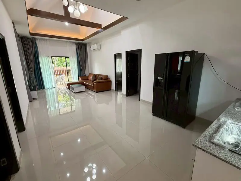  Baan Dusit Pattaya View (Project 4) 3 Bedroom for sale in Prime Location  2.5 km from clean beaches, 15 min to Pattaya City! Close to top attractions: and Water Parks