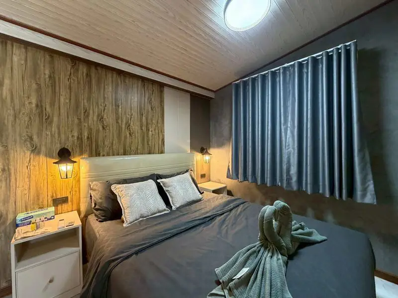 Pool Villa in Tatawan Village 6 Bedroom for sale