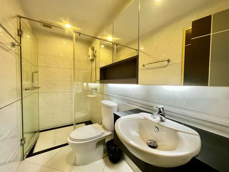 1 bed condo for sale in Naklua Pattaya located in Na Kluea, Pattaya with pool fitness and Gardens and was completed in Jan 2013