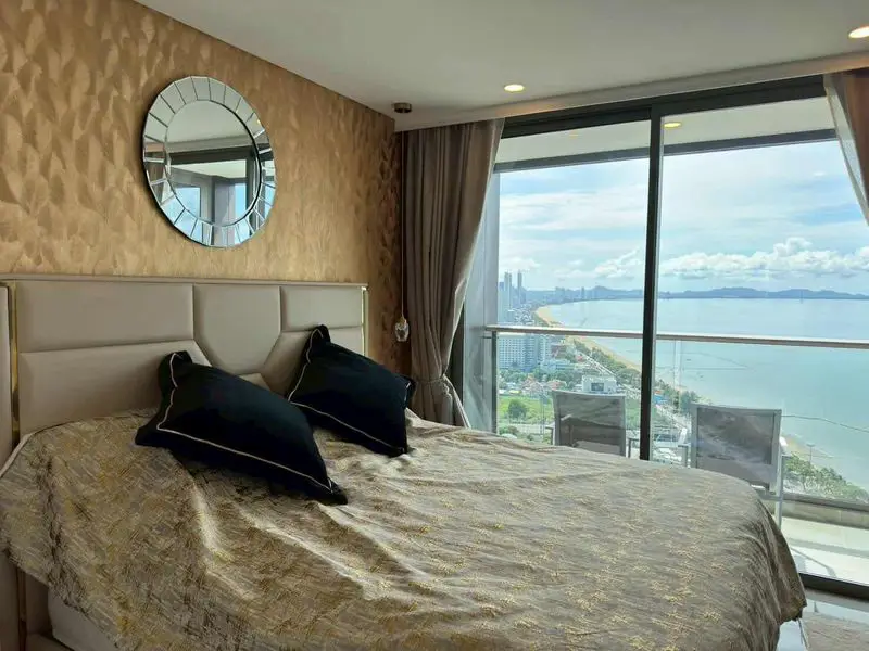 Copacabana Jomtien 1 Bedroom  Condo with Swimming pool, Gym, Internet, Security, Car park, Garden, Sauna, Children's area and Elevator.