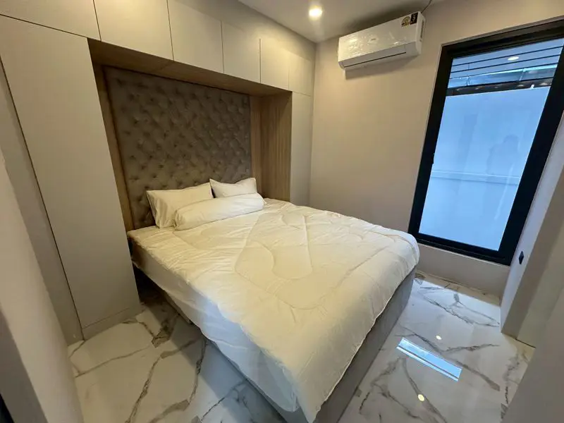 Pool Villa near Central Park 4, 6 Bedroom for sale