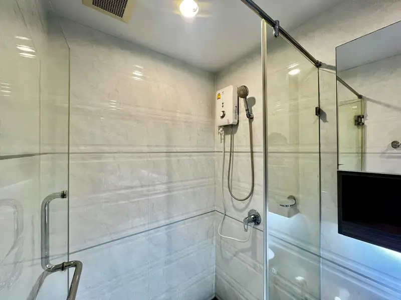 1 bed condo for sale in Naklua Pattaya located in Na Kluea, Pattaya with pool fitness and Gardens and was completed in Jan 2013