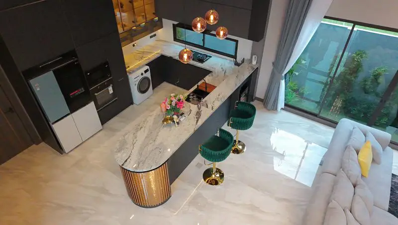 Luxury Private Villa for sale at Pattaya ( Mabprachan)  Total usable area: 312 Sq.m.  3 Bedrooms 4 Bathrooms