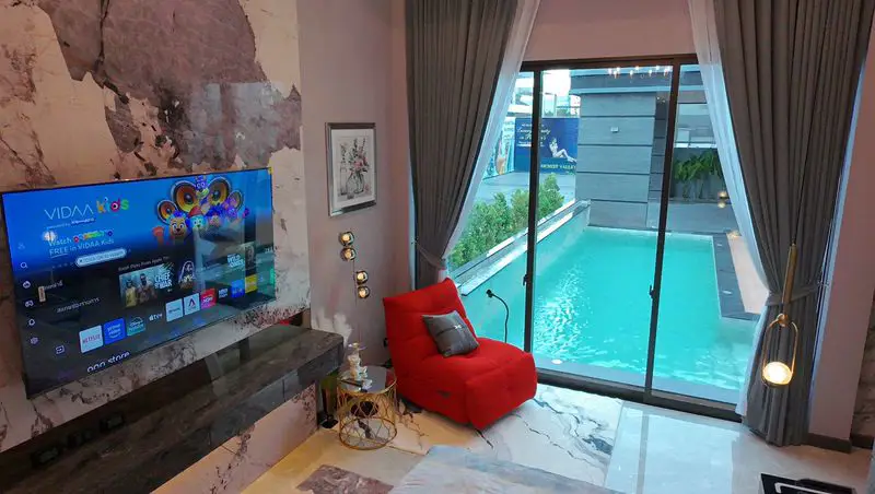 Luxury Private Villa for sale at Pattaya ( Mabprachan)  Total usable area: 312 Sq.m.  3 Bedrooms 4 Bathrooms