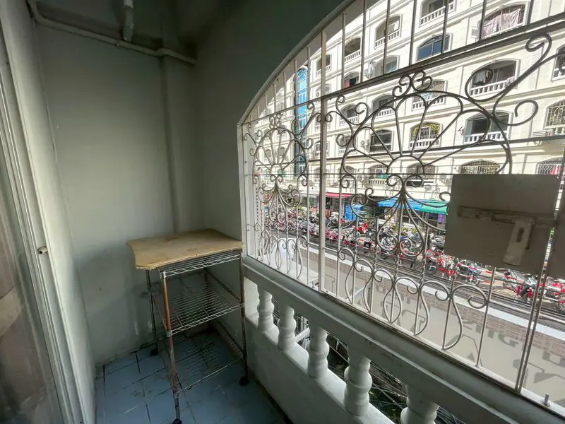 Nirun Grand Ville Studio  Studio Size 25.86 Sqm Floor Building 1 -2 City View Fully furnished FQ Quota