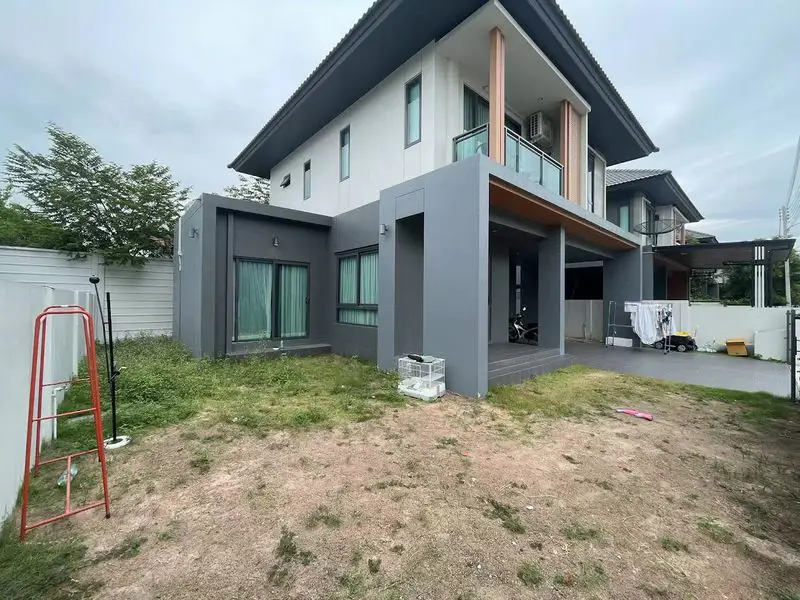 Patta Define 4 Bedroom for sale