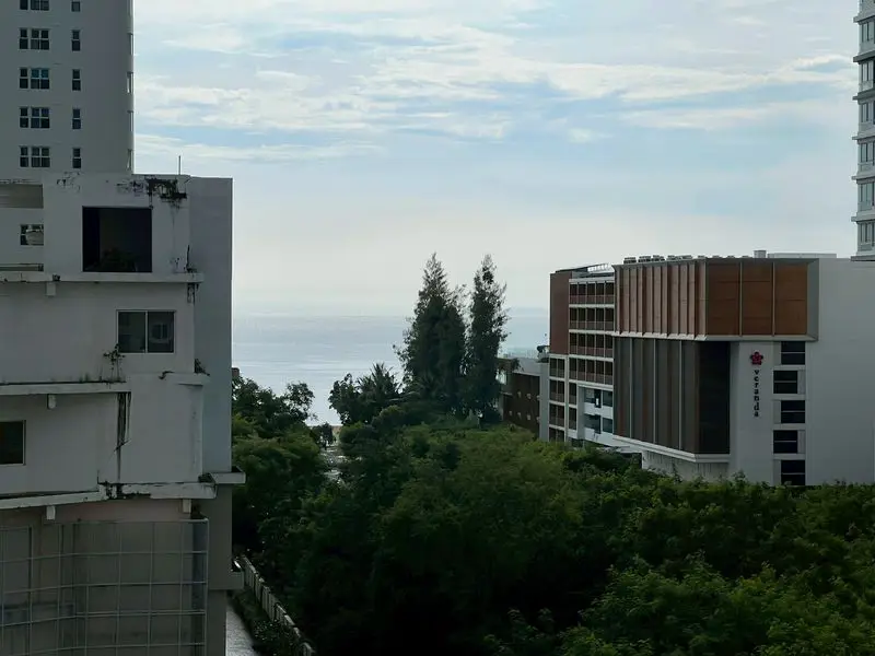 Seven Sea Cote Studio for sale with wide range of amenities, including a lobby, swimming pool, gym, communal garden area, and a 24-hour security system.