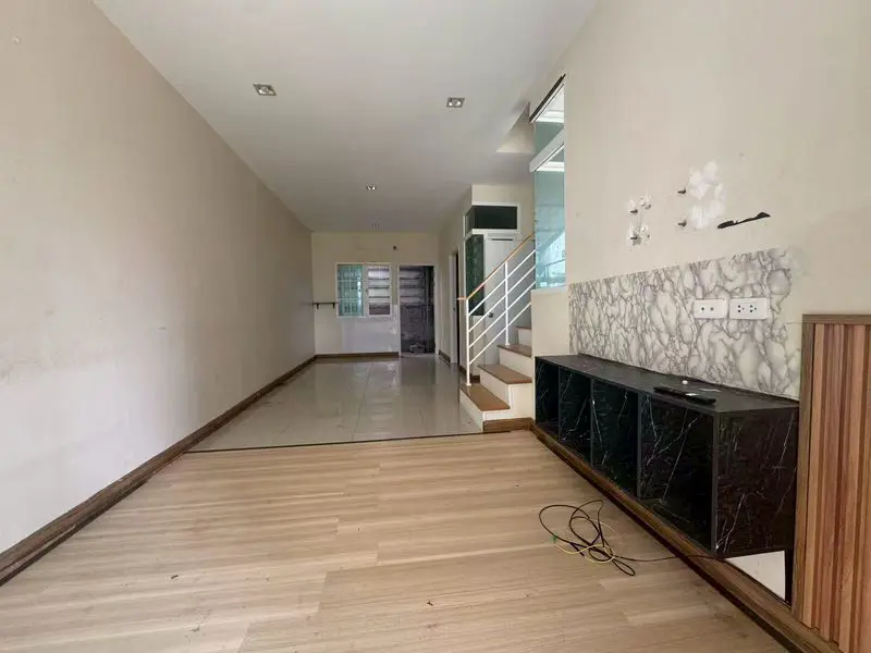 Golden Town 4 Bedroom for sale