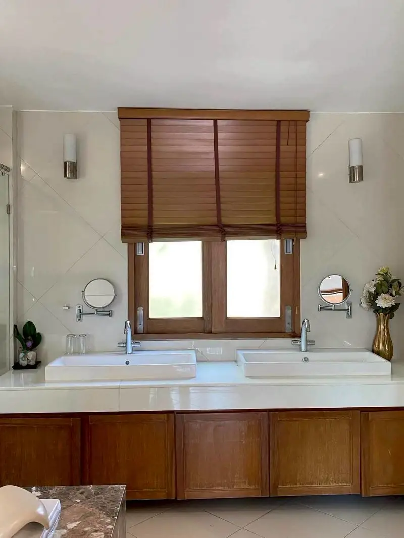Private Beachfront Pool Villa Pattaya 5 Bedroom for rent and sale