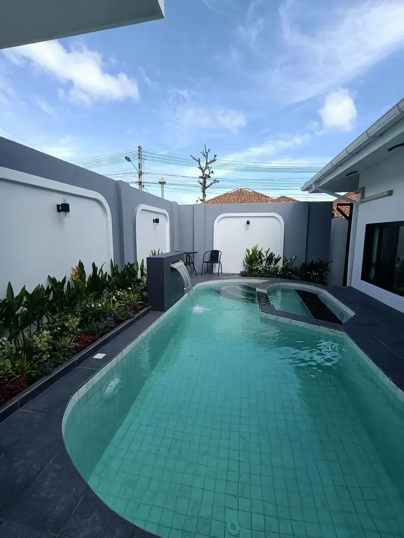 Pool Villa Soi Noen Plub Wan 4 bedroom for sale 