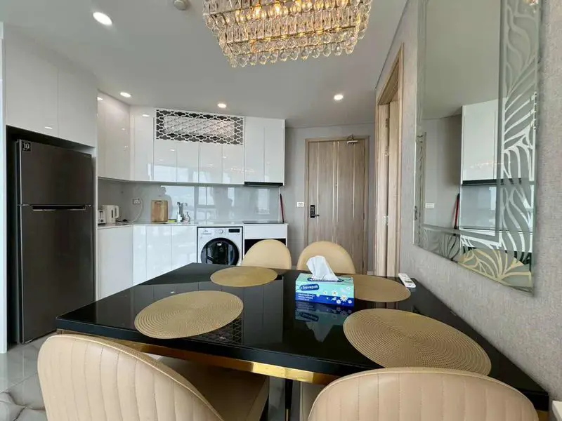 Copacabana Jomtien 1 Bedroom  Condo with Swimming pool, Gym, Internet, Security, Car park, Garden, Sauna, Children's area and Elevator.