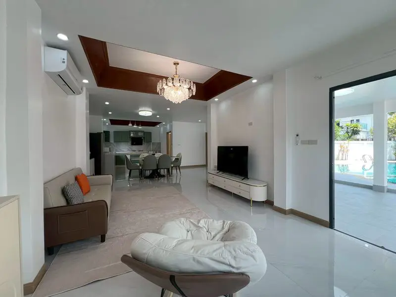 Viewpoint Pool Villa 4 Bedroom for sale