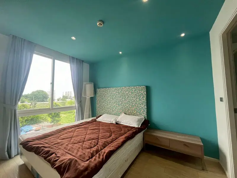  1 bed condo Jomtien Located close to major landmarks such as Jomtien Night Market, Bali Hai Pier, Greenway Golf Course, South Pattaya Beach