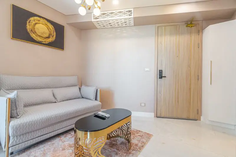 1 bed condo Copacabana Jomtien at Bang Lamung, Pattaya has the following facilities: Swimming pool, Gym, Internet, Security, Car park, Garden, Sauna, Children's area and Elevator.
