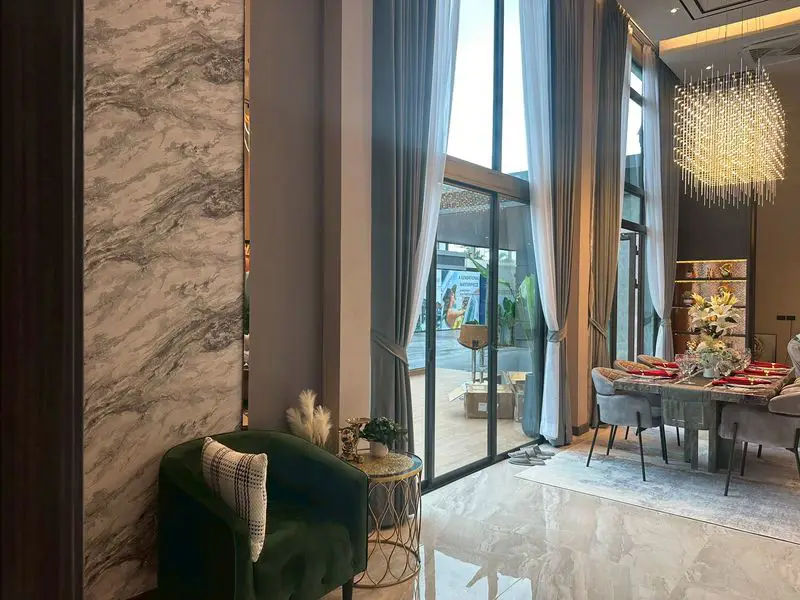 Luxury Private Villa for sale at Pattaya ( Mabprachan)  Total usable area: 312 Sq.m.  3 Bedrooms 4 Bathrooms