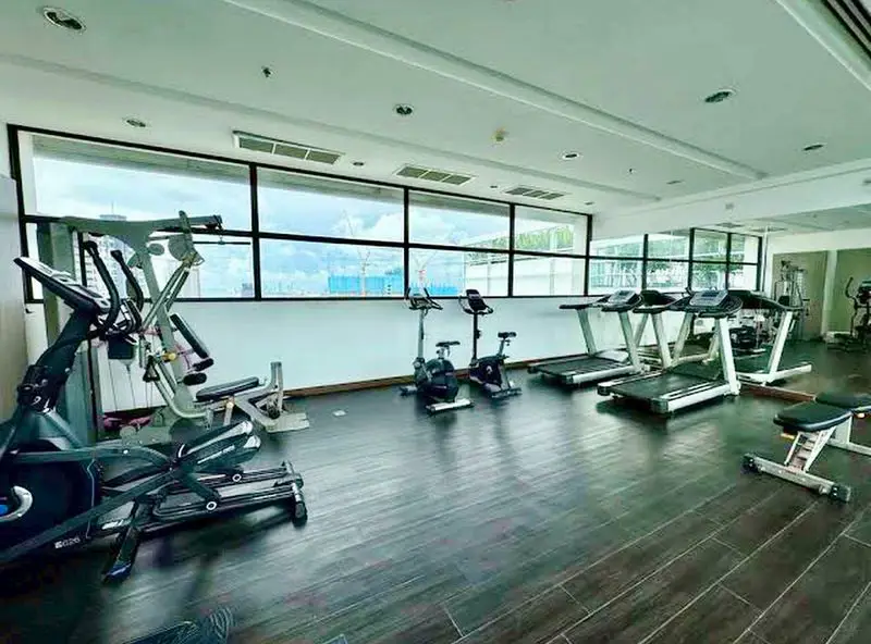 Treetops Pattaya Condo for sale  Sky Garden Rooftop Infinity Pool Rooftop Shallow Pool Fully Equipped Sky Gym Outdoor BBQ Area Sundecks and Shaded Areas Landscaped Tropical Gardens 24 Hour Security