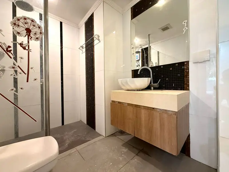 1 bed condo in modern complex Naklua with a large swimming pool and a tropical garden  Located in a serene location in south Pattaya  only 5 minutes or 1.2 kilometers to Jomtien Beach,