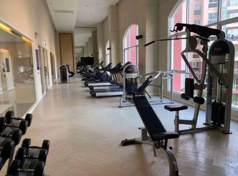 1 bed Condo Jomtien Swimming pool - Jacuzzi tub - Bar - Indoor playground - Steam - Sauna - Fitness center