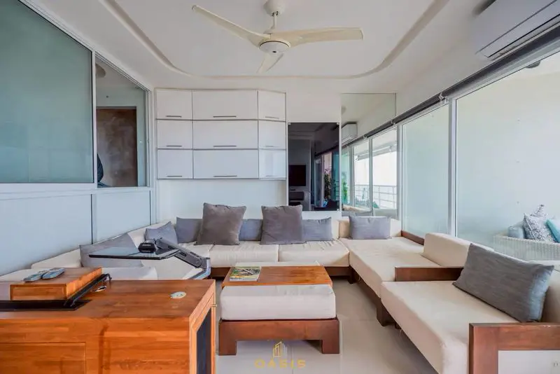 Sea view condo in Jomtien for sale  modern equipped apartment is located at View Talay 5c