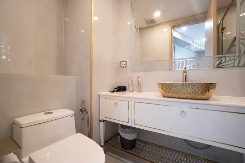 1 bed condo Copacabana Jomtien at Bang Lamung, Pattaya has the following facilities: Swimming pool, Gym, Internet, Security, Car park, Garden, Sauna, Children's area and Elevator.