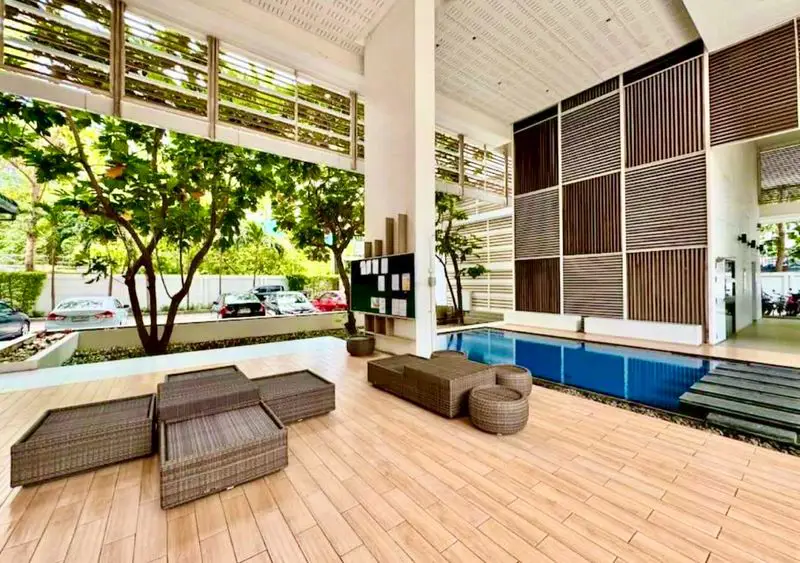 Treetops Pattaya Condo for sale  Sky Garden Rooftop Infinity Pool Rooftop Shallow Pool Fully Equipped Sky Gym Outdoor BBQ Area Sundecks and Shaded Areas Landscaped Tropical Gardens 24 Hour Security