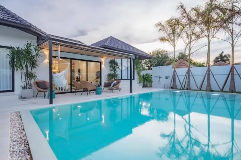 Elegant 5-Bedroom Pool Villa