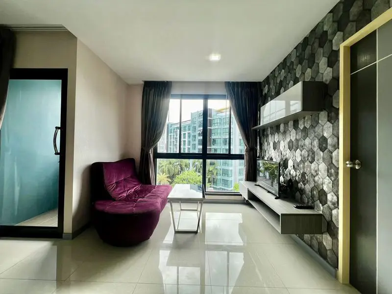 1 bed condo for sale in Naklua Pattaya located in Na Kluea, Pattaya with pool fitness and Gardens and was completed in Jan 2013