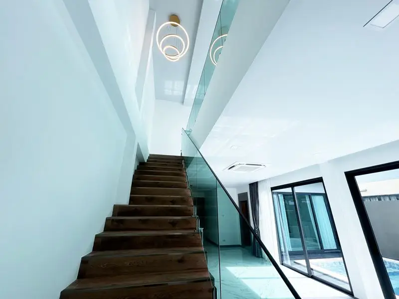 Jomtien Pool Villa 3 Bedroom  2 Floor Big Living room European Kitchen Thai Kitchen with laundry area