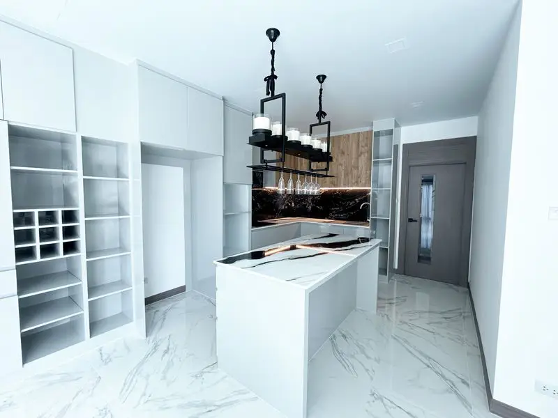 Jomtien Pool Villa 3 Bedroom  2 Floor Big Living room European Kitchen Thai Kitchen with laundry area