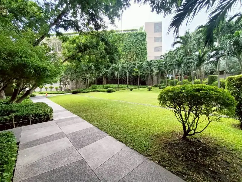 Northpoint Wongamat - Pattaya 1 Bedroom condo gardens