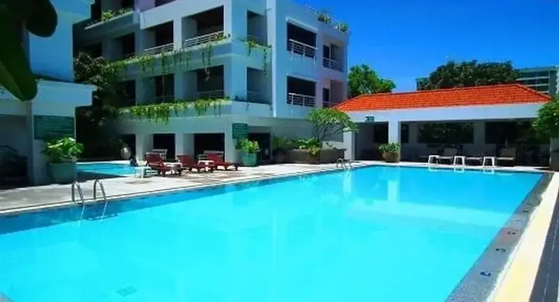  Pattaya Hill Resort Studio for sale