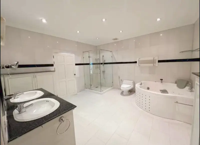 Jomtien Palace - Large Plot -3 Bedrooms - for sale and for rent